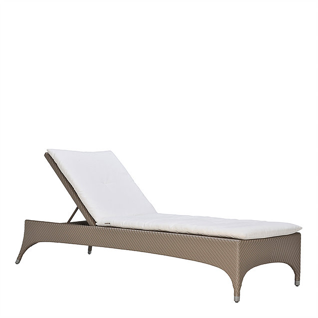 Outdoor Sun lounger Manufacturer in Ghaziabad